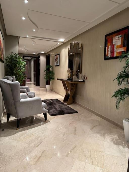 Sublime Bld Ghandi Apartment Casablanca